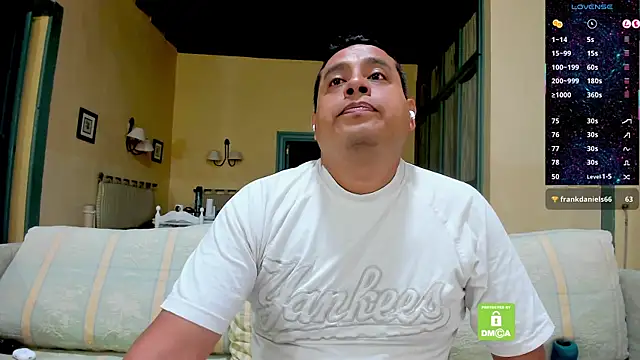 Chat XXX Live brad_latino