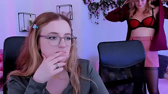 XXX chat uživo modela luna_berryy