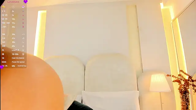 SalomeeBell live XXX chat