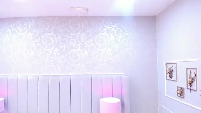 Chat XXX en directo de MadeleynRose