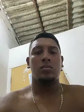 negrito21cmver Chat XXX live