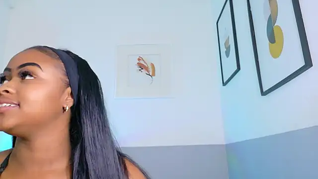 MySugarmoomy's Live XXX Chat