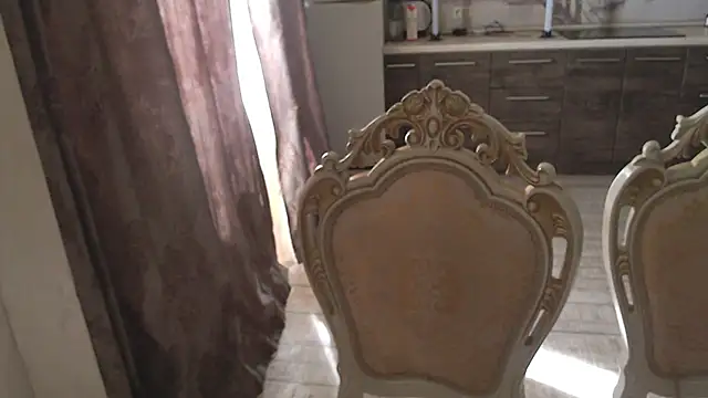 Chat +18 de Olivia_Millerrss ao vivo
