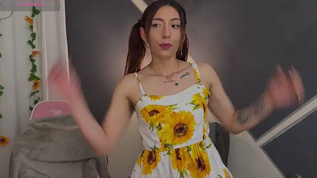 XXX chat uživo modela Tomoe_b