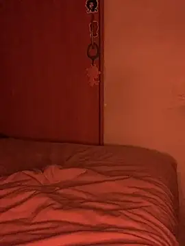 צ'אט XXX בשידור חי של SmokyDee