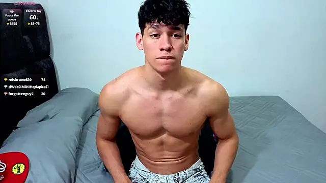 دردشة Luke_Muscle الجنسية المباشرة