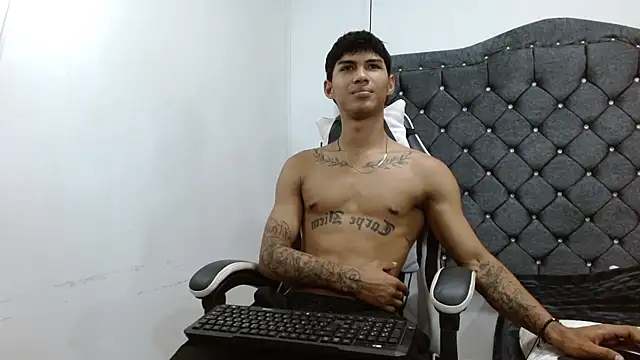 luka_big18: онлайн-секс-чат