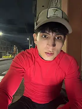 Chat XXX Live _Tomy08calderon