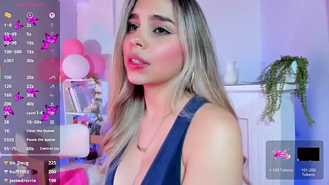 crisbell_lopez's Live XXX Chat
