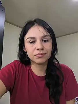 Daniela-rosee: онлайн-секс-чат