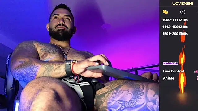 Max-prada Live XXX Chat
