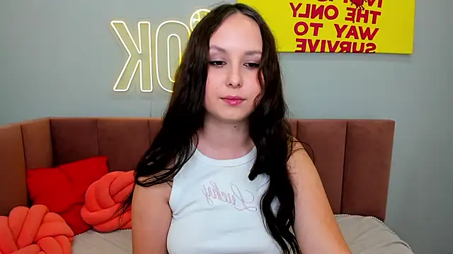 BeatriceReeves 现场XXX聊天