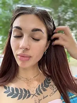 Živý XXX chat Charming_Ritta