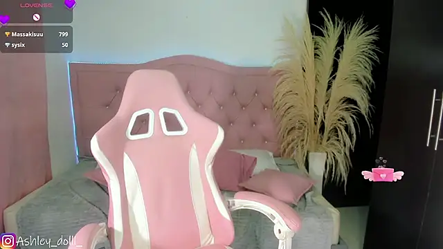 Chat +18 de Ashley_dolll ao vivo