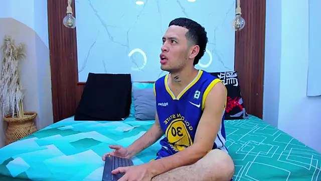 Chat XXX ao vivo de Loversinfire2