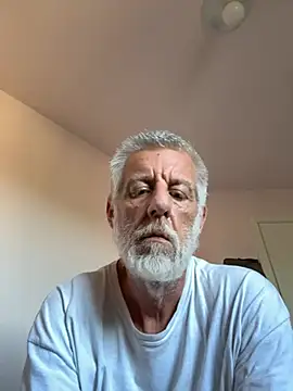 PierPesaroX Adlı Modelin Canlı XXX Sohbeti