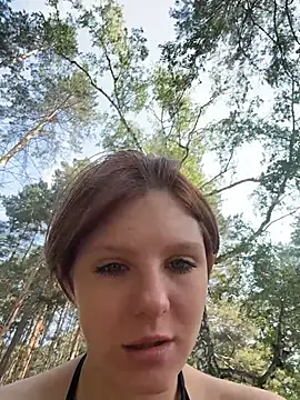NinaParri XXX чат на живо