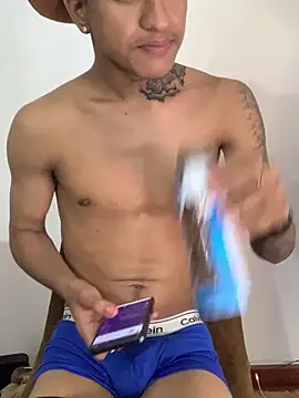 Živý XXX chat Anthony_clark1