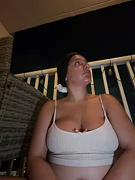 allybluee777's Live XXX Chat