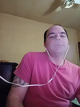 Safado700 élő XXX-chatje