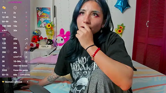 akai_krazna Adlı Modelin Canlı XXX Sohbeti