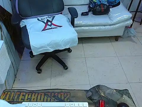 Chat +18 de Boy_tatto77 ao vivo