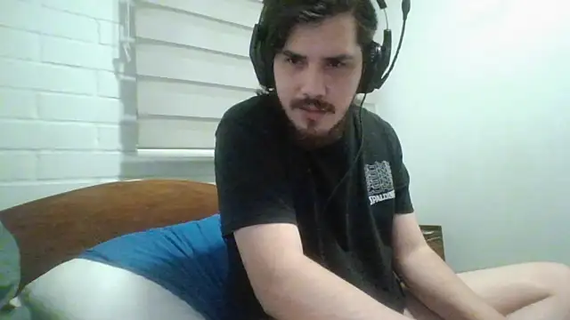 Chat +18 de hung_weeb ao vivo