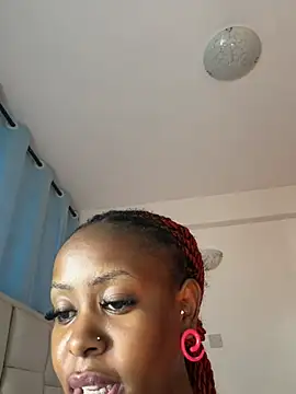 Rose_berry Adlı Modelin Canlı XXX Sohbeti