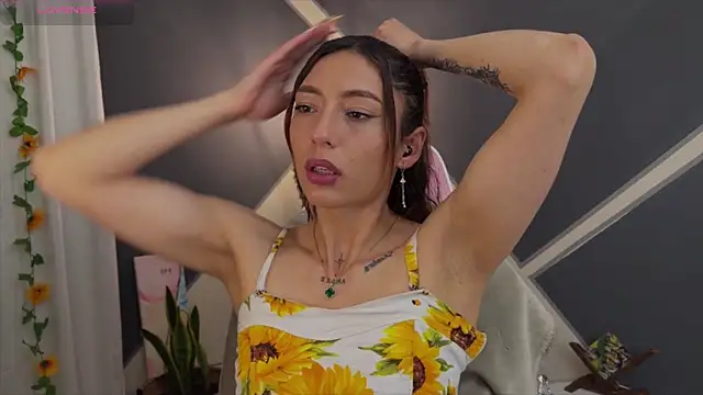 Tomoe_b Adlı Modelin Canlı XXX Sohbeti