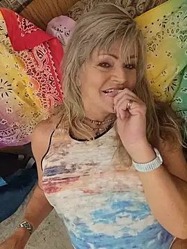annika_lately live XXX chat