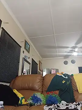 Chat +18 de Gucci_Bx ao vivo