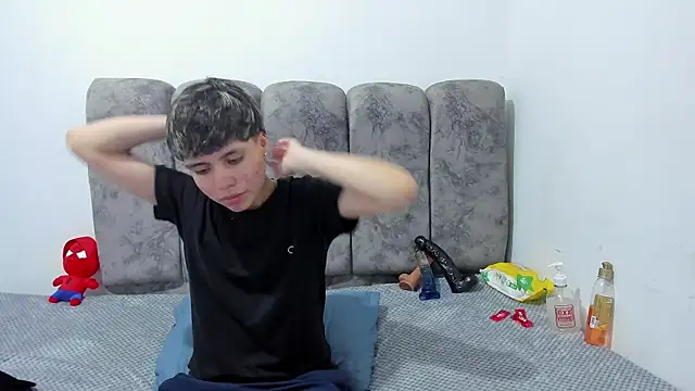 Bruno_Cruzz live XXX chat