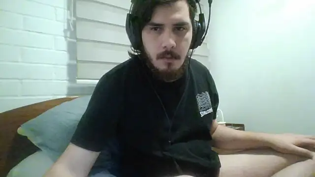 XXX chat uživo modela hung_weeb