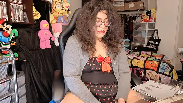 צ'אט XXX בשידור חי של ShinyCherub