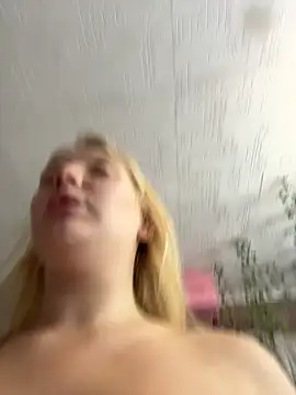 Chat XXX en directo de AmmyHot