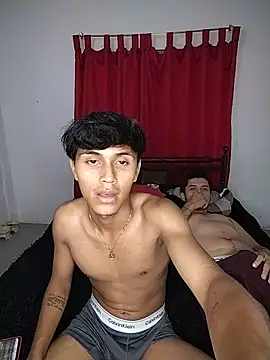 Czat XXX na żywo – Kenet_and_james_