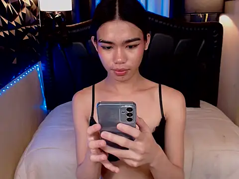 Christine_pretty – Naživo XXX chat