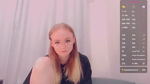 دردشة AliceNya_cute الجنسية المباشرة