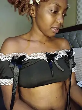 Chat XXX Live Petite_Ciri