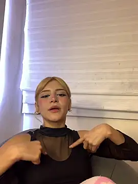 ivy-777 Chat XXX live
