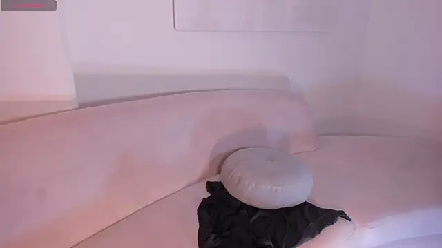 SaphiraJamesn Live XXX chat