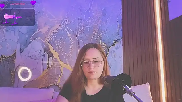daddysgi1rl: онлайн-секс-чат