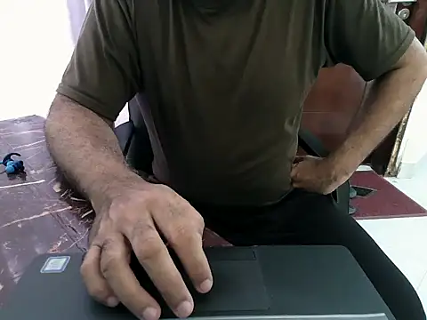 BiSexualBear's Live Chat Room