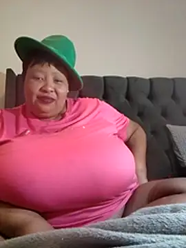 nancy111 Adlı Modelin Canlı XXX Sohbeti