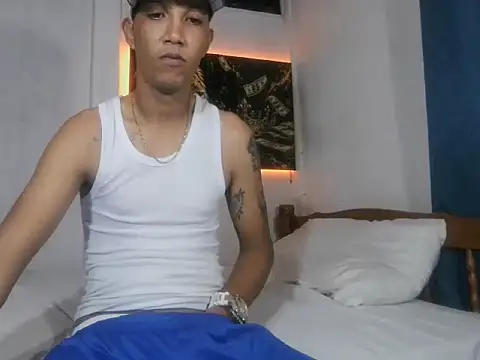 Онлайн чат XXX badboy_master