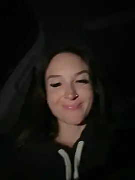 Kate-Paul live XXX chat