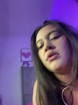 Ari_Martin 即時 XXX 聊天