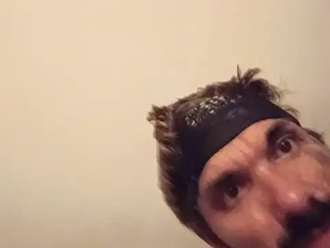 JohnyLayne's Live XXX Chat
