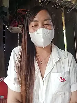 Silylina6969 élő XXX-chatje