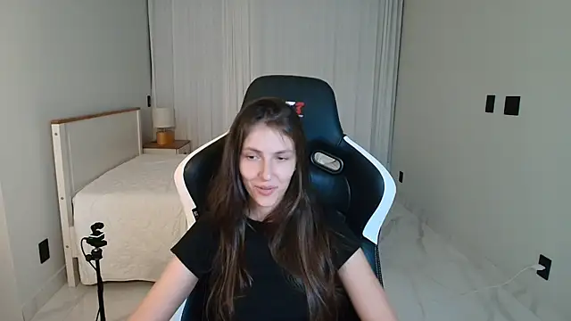 upssnowy's Live XXX Chat